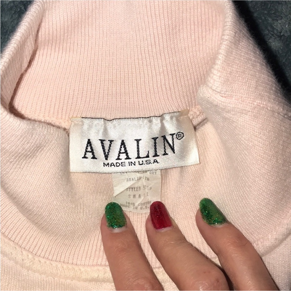 Avalin small pink turtleneck sweater top - Picture 3 of 3